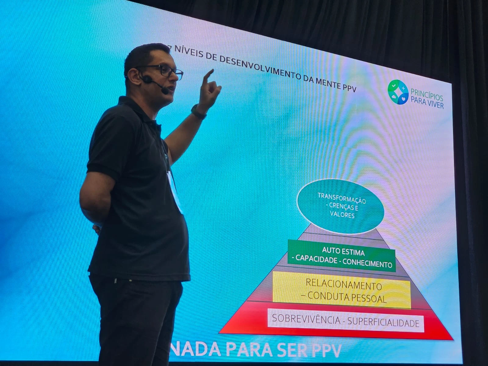 Capacitacao e treinamentos, ilustracao